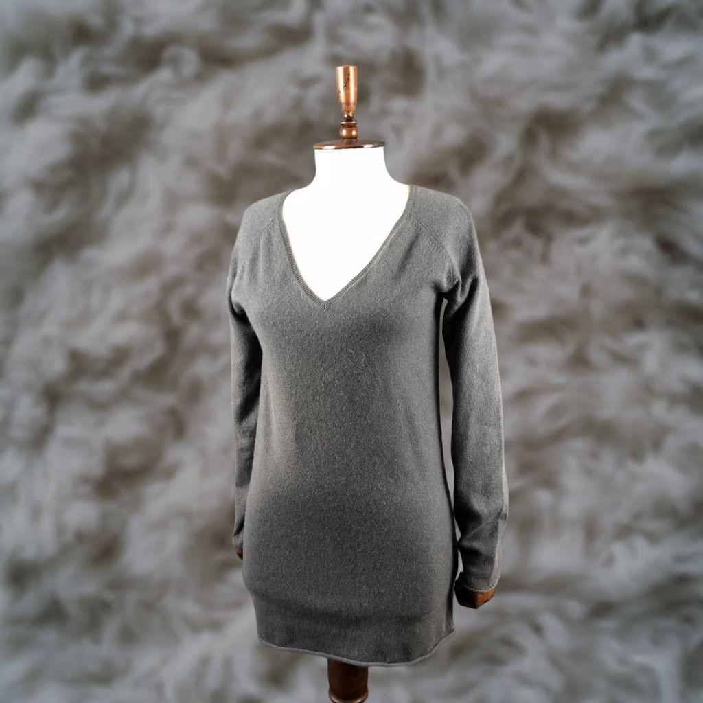 Zadig & Voltaire Zadig & Voltaire Tunic Women M Dark Gray Cashmere V-Neck Pullover Casual Classic Size M / US 6-8 / IT 42-44 - 1 Thumbnail