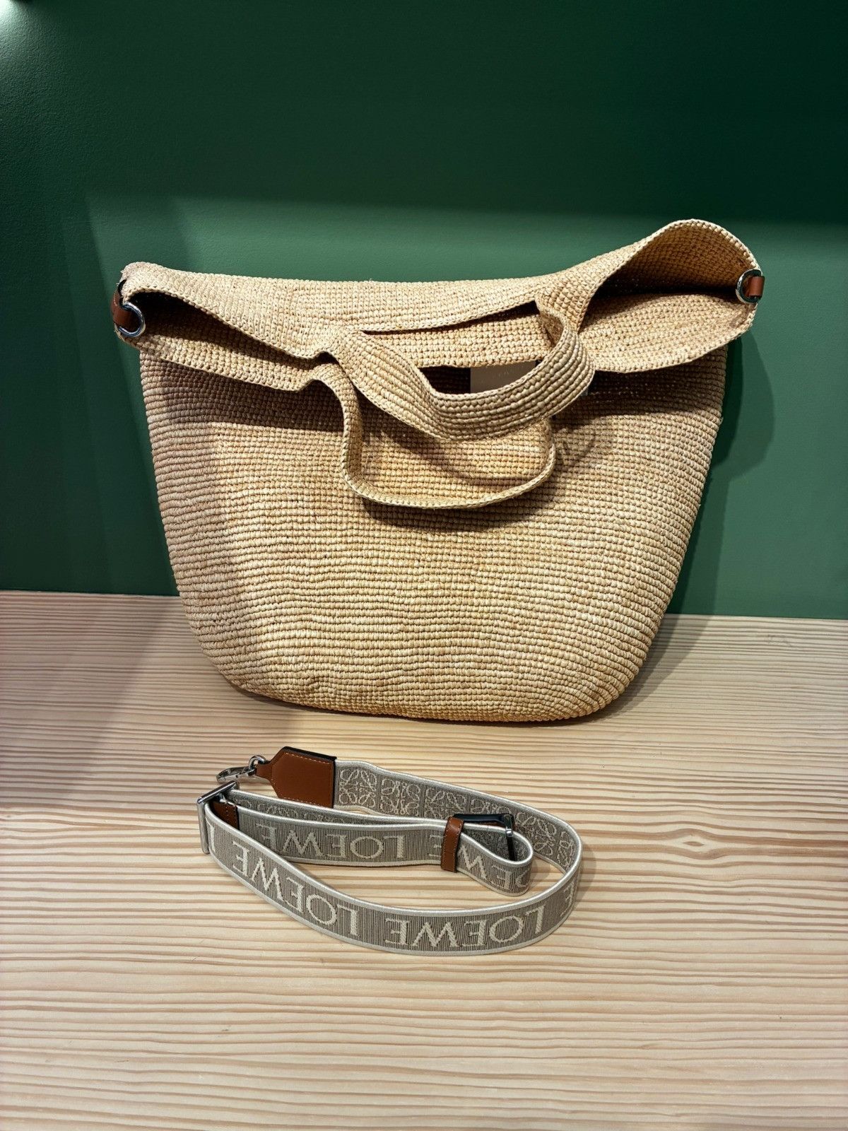 Loewe o1in1g0426 Size: OS / Slit Large Bag in Beige Size ONE SIZE - 2 Thumbnail