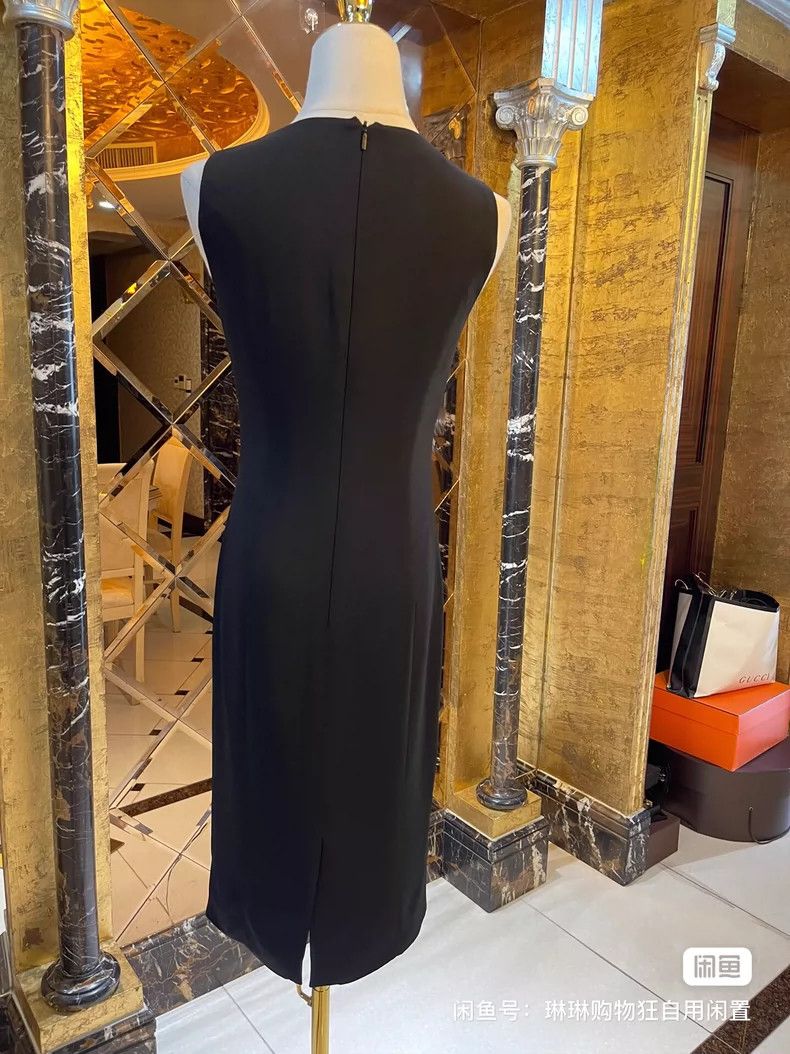 Versace Versace Lace patchwork Medusa cross heavy work dress Size M / US 6-8 / IT 42-44 - 4 Thumbnail