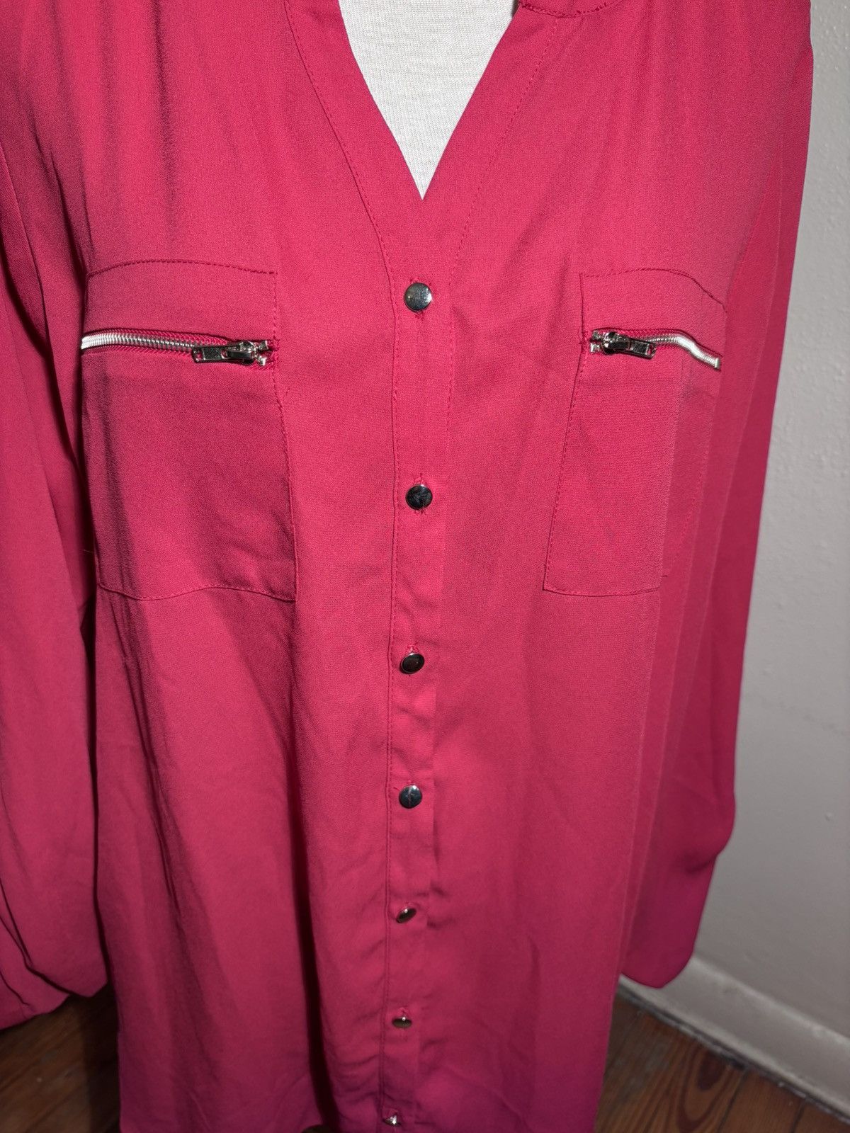 Avenue Avenue Zipper Pocket Button Front Blouse Size XXL / US 16-18 / IT 52-54 - 3 Thumbnail