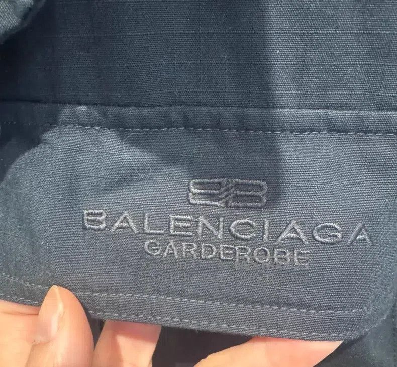 Balenciaga Balenciaga Solid Color Long Hooded Parka Size US S / EU 44-46 / 1 - 4 Thumbnail