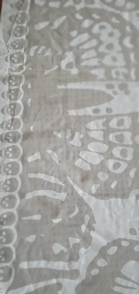 Alexander McQueen ALEXANDER MCQUEEN Butterfly Skull Silk Esdeekid Scarf Gray Size ONE SIZE - 1 Thumbnail