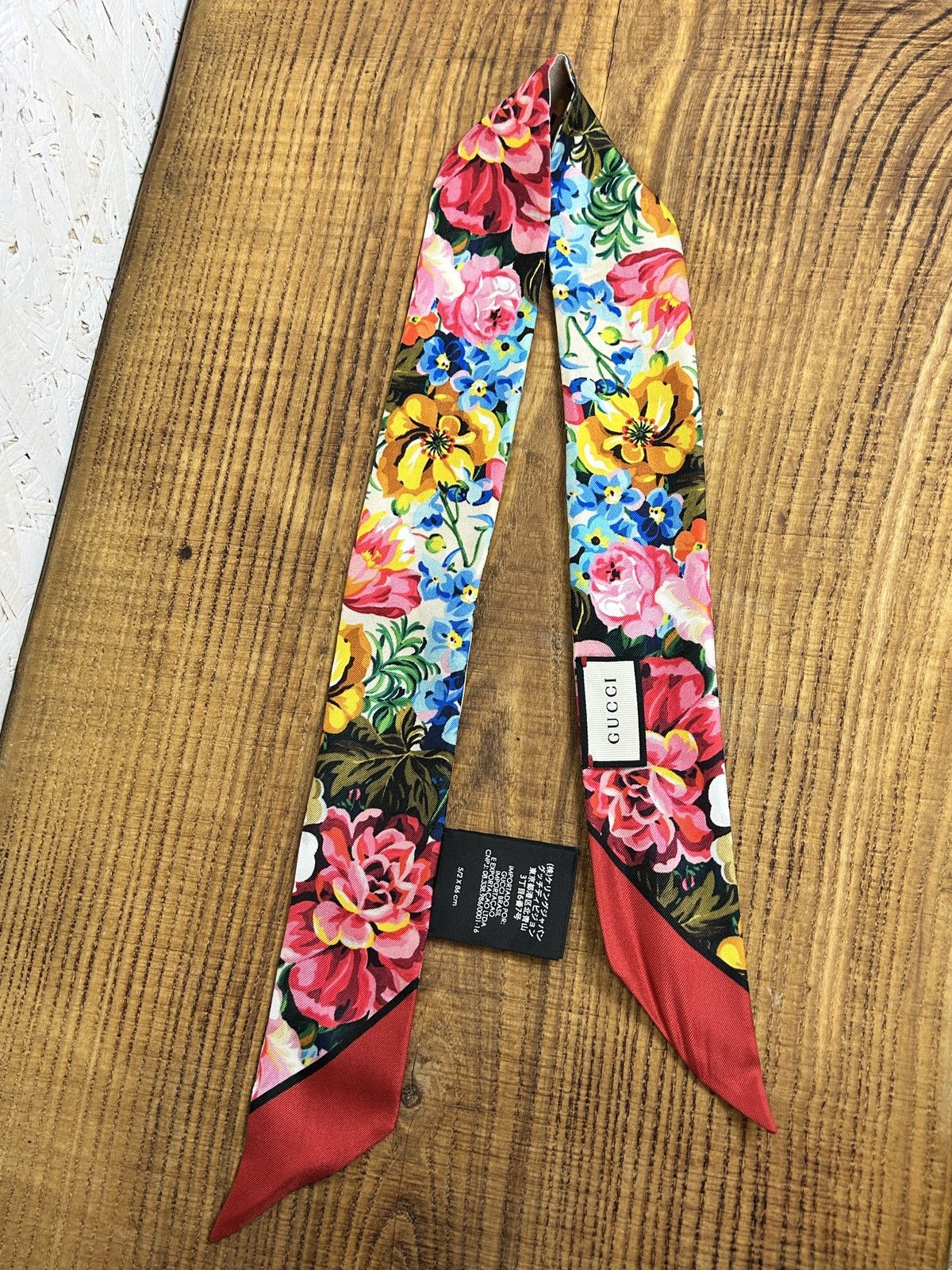Gucci Gucci Silk Scarf Neck Bow Floral Flowers SS18 Limited Size ONE SIZE - 1 Thumbnail