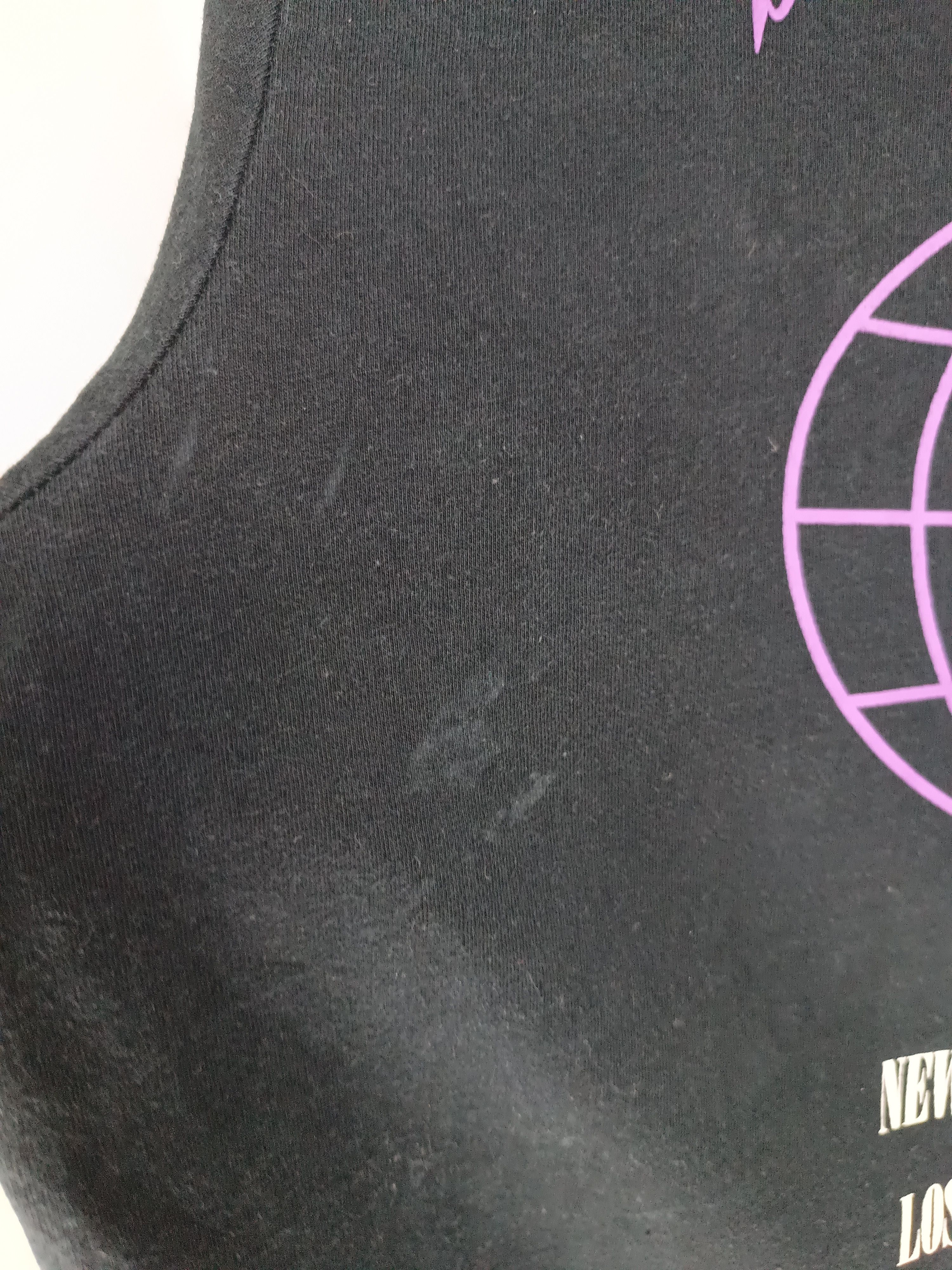 Rap Tees VINTAGE AALIYAH WORLD TOUR 1997 TOUR TEE jcole left eye dre Size US L / EU 52-54 / 3 - 17 Thumbnail