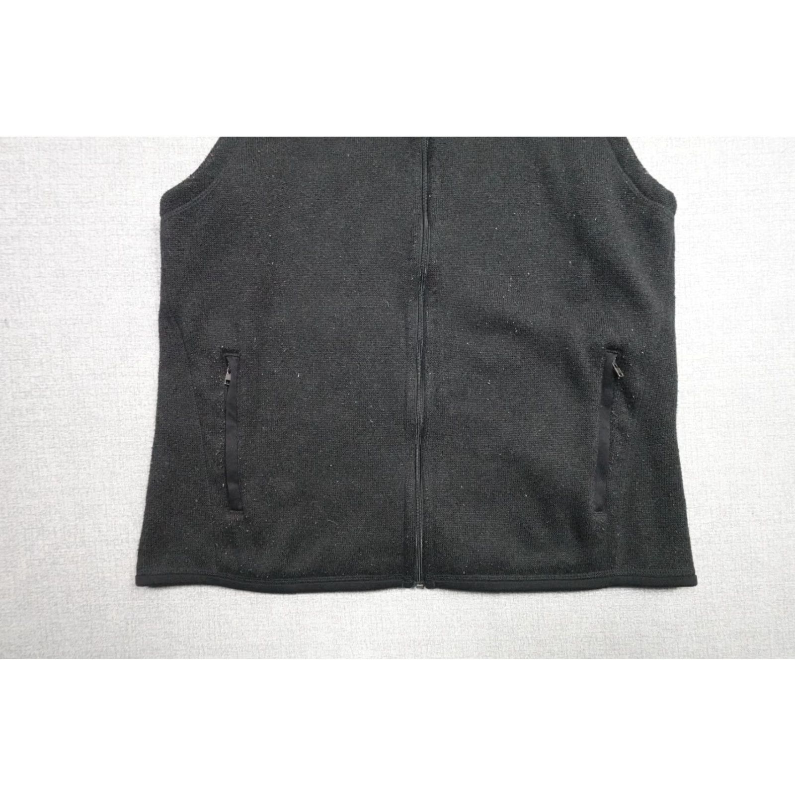 Patagonia Patagonia Sweater Womens Large Black Fleece Full Zip Outdoor All Seasons Mode: Outdoor Mens Womens Boys Girls Size L / US 10 / IT 46 - 4 Thumbnail