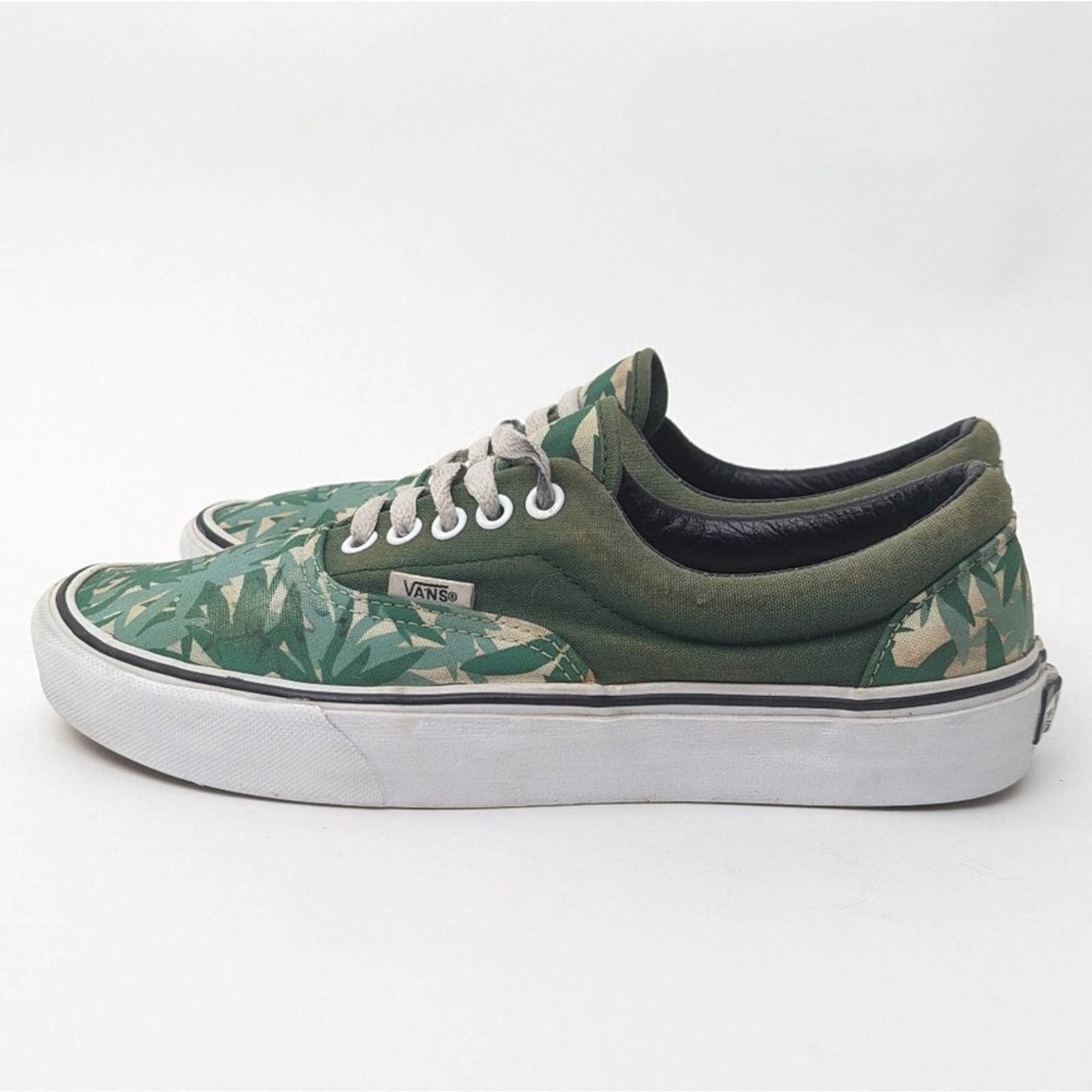 Vans Rare Mary-J Leaf Low Top Vans - 7.5/9 Size US 9 / IT 39 - 2 Thumbnail