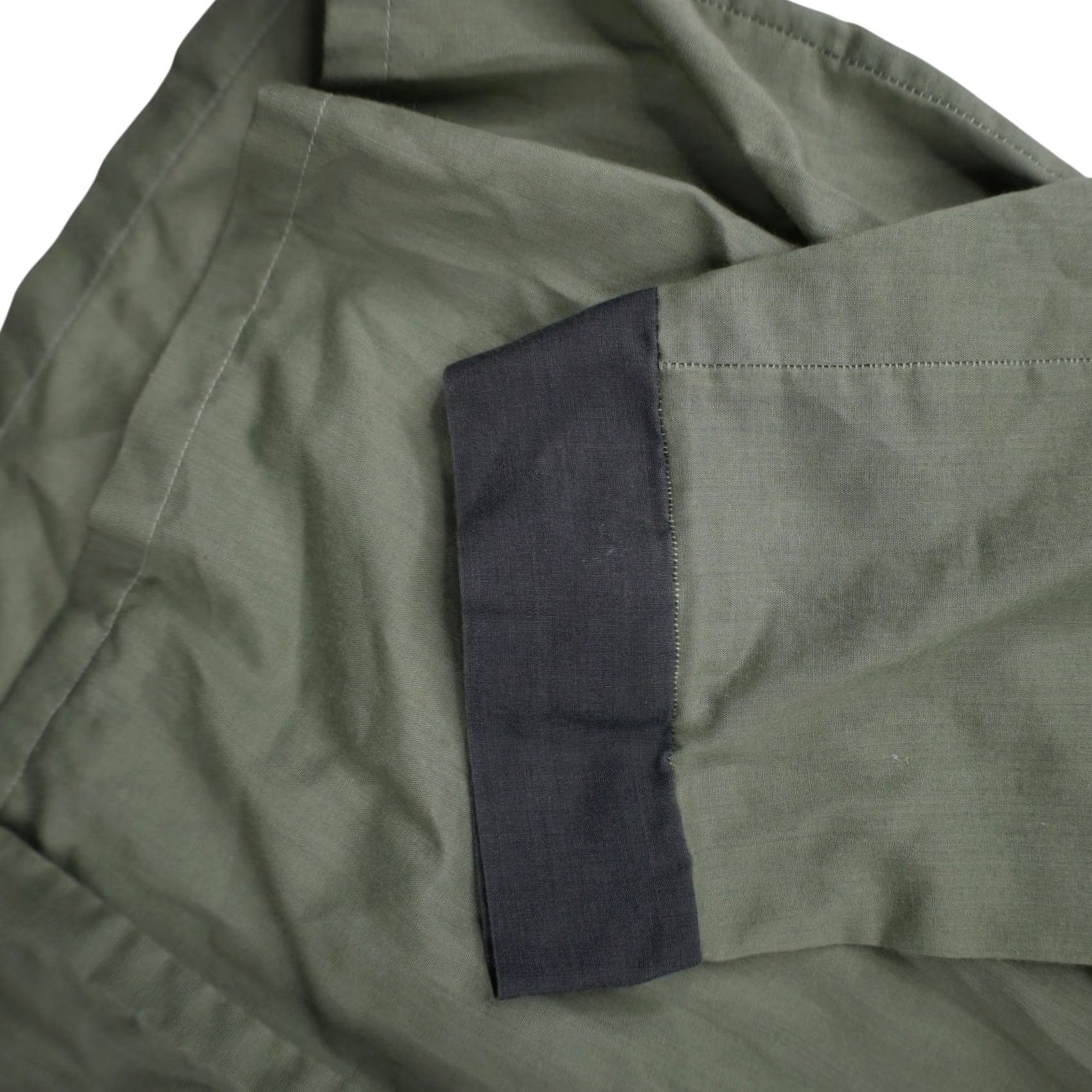 Vintage VINTAGE Restwell Pajama Shirt Green Mens L Regular Shirt Size US L / EU 52-54 / 3 - 4 Thumbnail