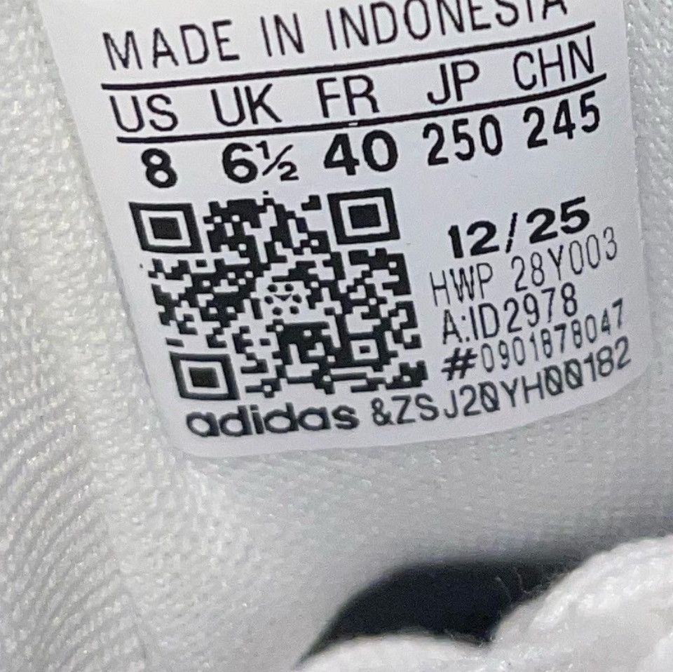 Adidas #Adidas #Sneakers Size US 8 / EU 41 - 5 Thumbnail