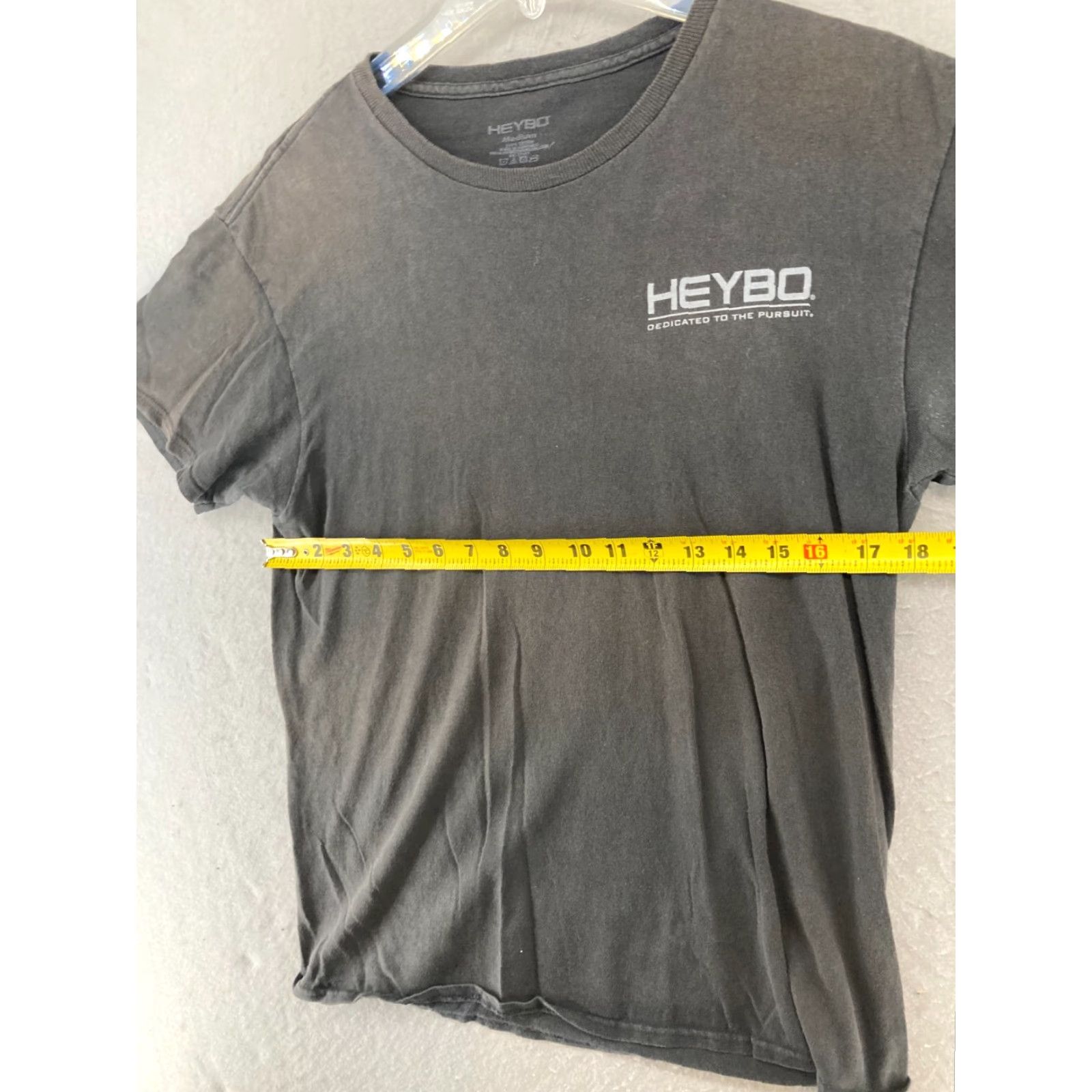 Vintage Heybo Men's Graphic T-Shirt Medium Black Dog Outdoor Crew Neck Short Sleeve Size US M / EU 48-50 / 2 - 3 Thumbnail
