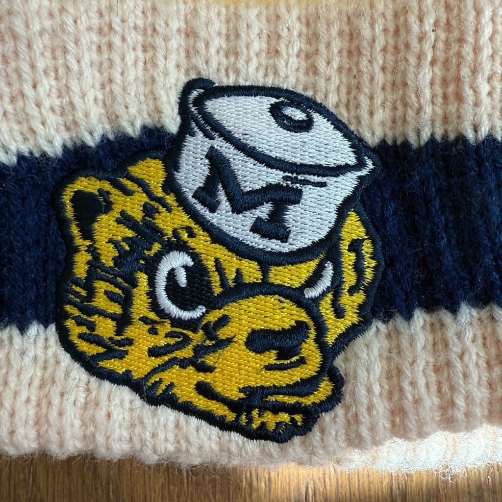 Other Valiant Univeristy of Michigan Wolverines Cuffed Knit Beanie Size ONE SIZE - 5 Thumbnail