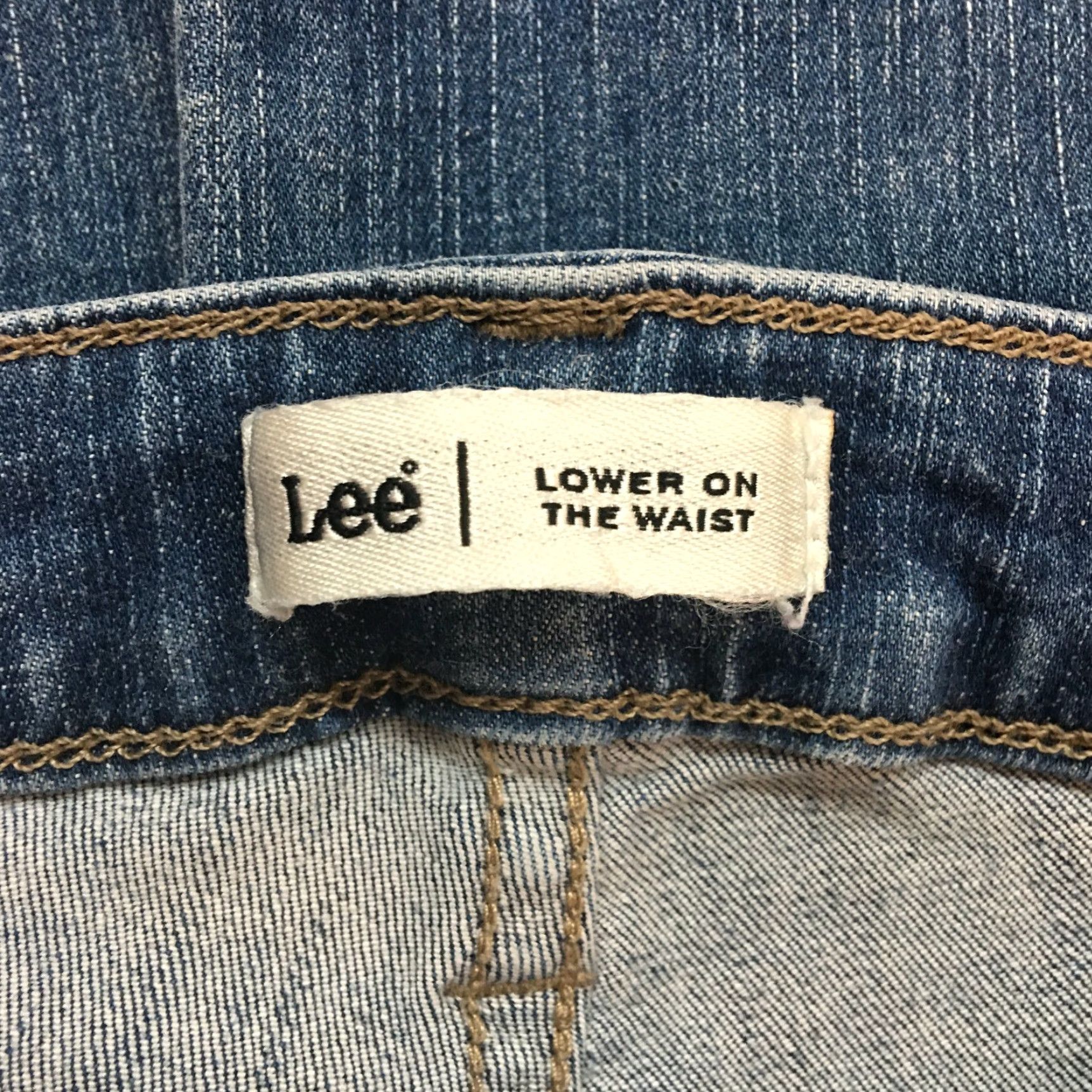 Lee Lee Women Jeans Straight Lower Waist 30x30 Blue 8 Short Denim 5-Pocket Regular Rise Medium Cuff 9in Vintage No US Seller Size 30" / US 8 / IT 44 - 7 Thumbnail