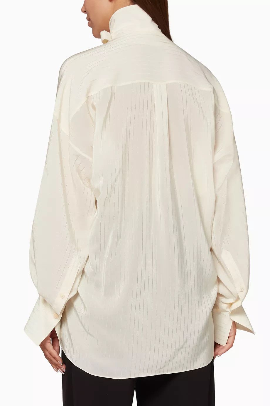 Chloe o1y0825 Bow Shirt in Ivory Size M / US 6-8 / IT 42-44 - 3 Thumbnail