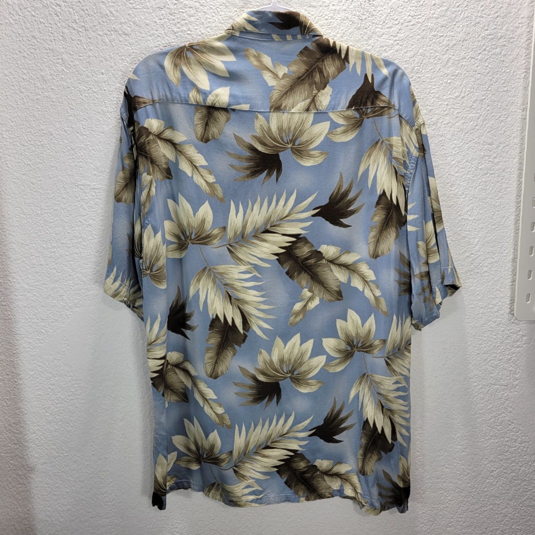 Pierre Cardin Pierre Cardin Shirt Mens Button-Up Short Sleeve L Blue Leaf/Feather Print Vtg Ltd Fit Size US L / EU 52-54 / 3 - 3 Thumbnail