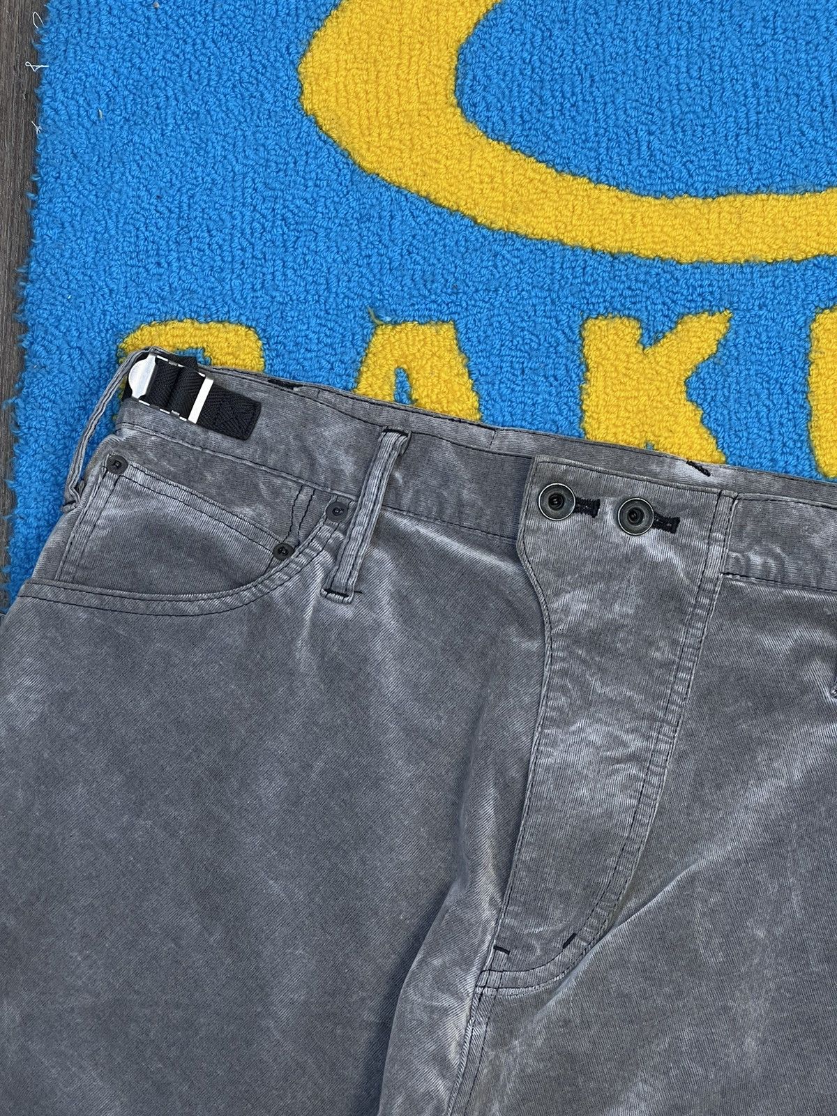 Le Grande Bleu (L.G.B.) Le Grande Bleu Corduroy Cropped Drop Crotch silver pants Size US 32 / EU 48 - 5 Thumbnail
