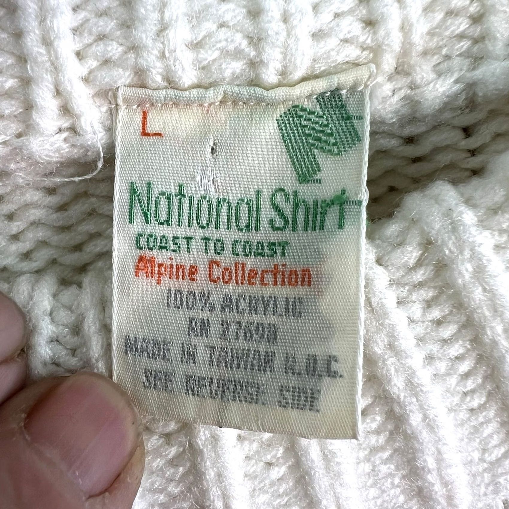 Vintage VINTAGE National Shirt Alpine Vintage Sweater Mens Size L White Acrylic Size US L / EU 52-54 / 3 - 4 Thumbnail