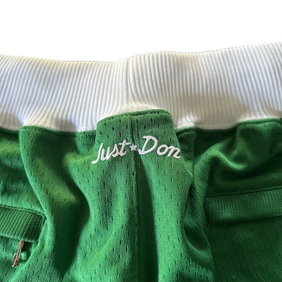 Just Don × Mitchell & Ness RARE SIZE Just Don Boston Celtics Shorts Size Medium Size US 32 / EU 48 - 4 Thumbnail