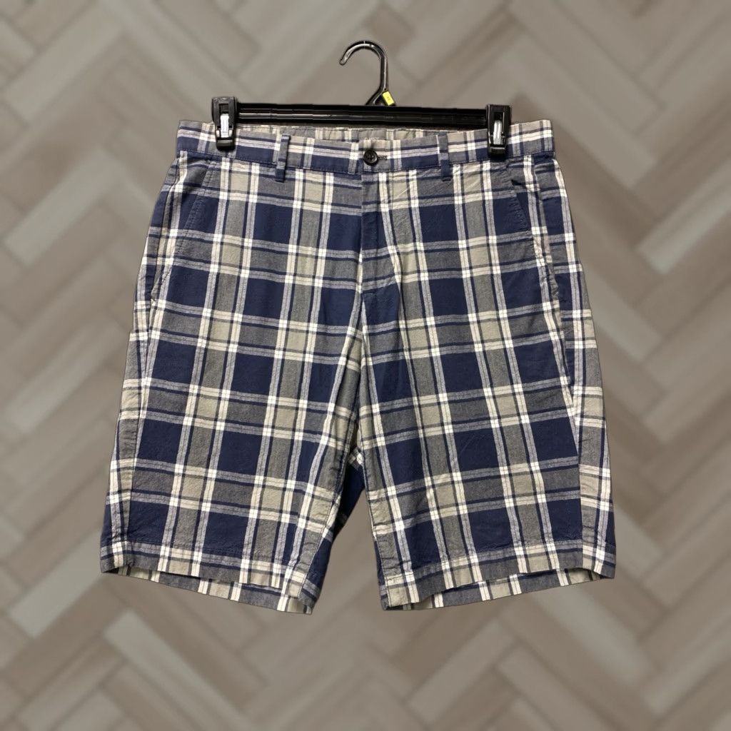 Gap Men's GAP Plaid Walking Shorts Size 33 Casual Chino Bermuda Multicolor Size US 33 - 1 Thumbnail
