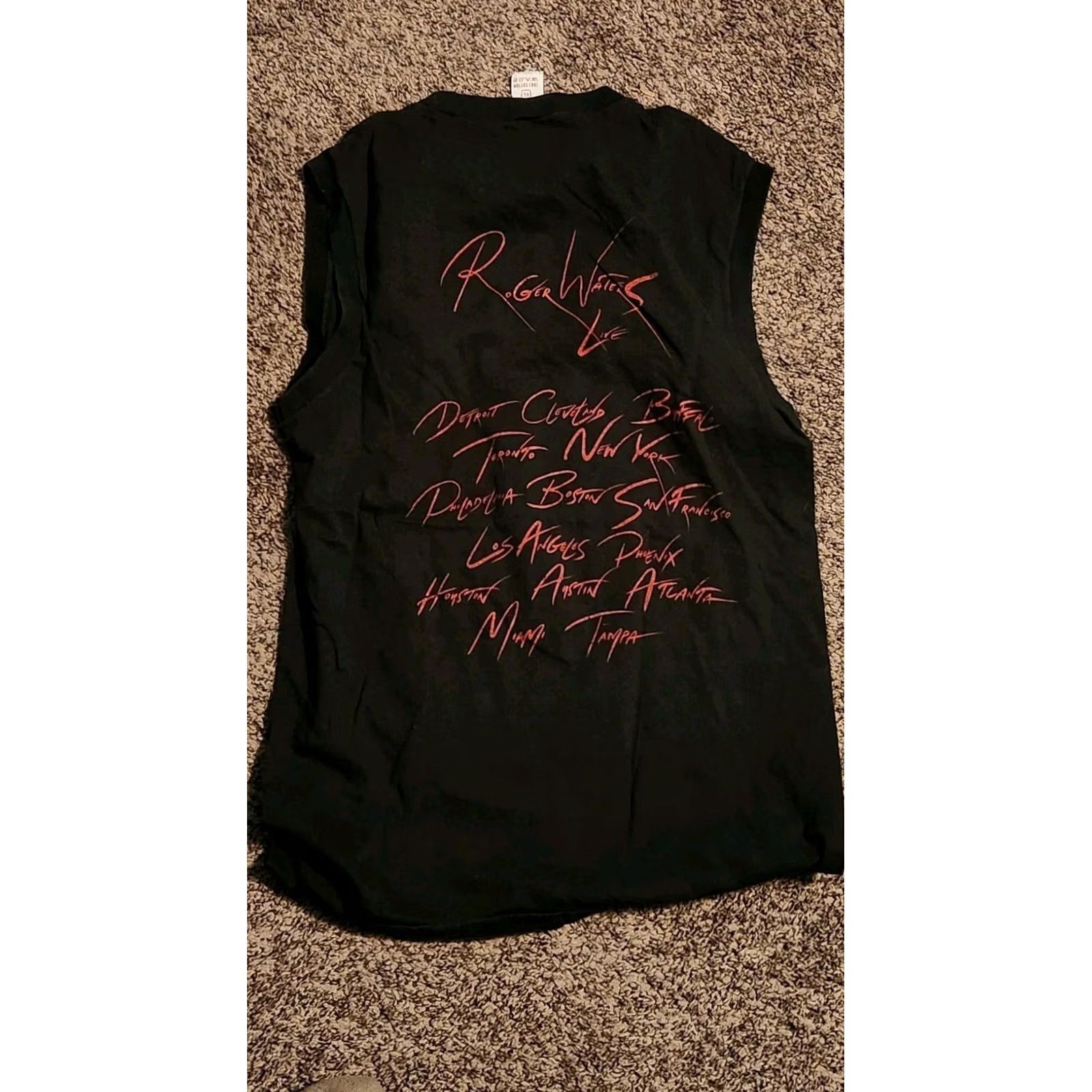 Vintage VINTAGE Roger Waters Pros & Cons Of Hitch Hiking Tank Shirt Pink Floyd XL T-Shirt Unisex Adults Black Cotton Graphic Print 80s Band Rock Retro Modern? Size US XL / EU 56 / 4 - 3 Thumbnail