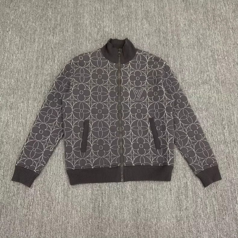 Other Louis Vuitton Cotton-padded jacket with black flowers and Size US M / EU 48-50 / 2 - 1 Thumbnail