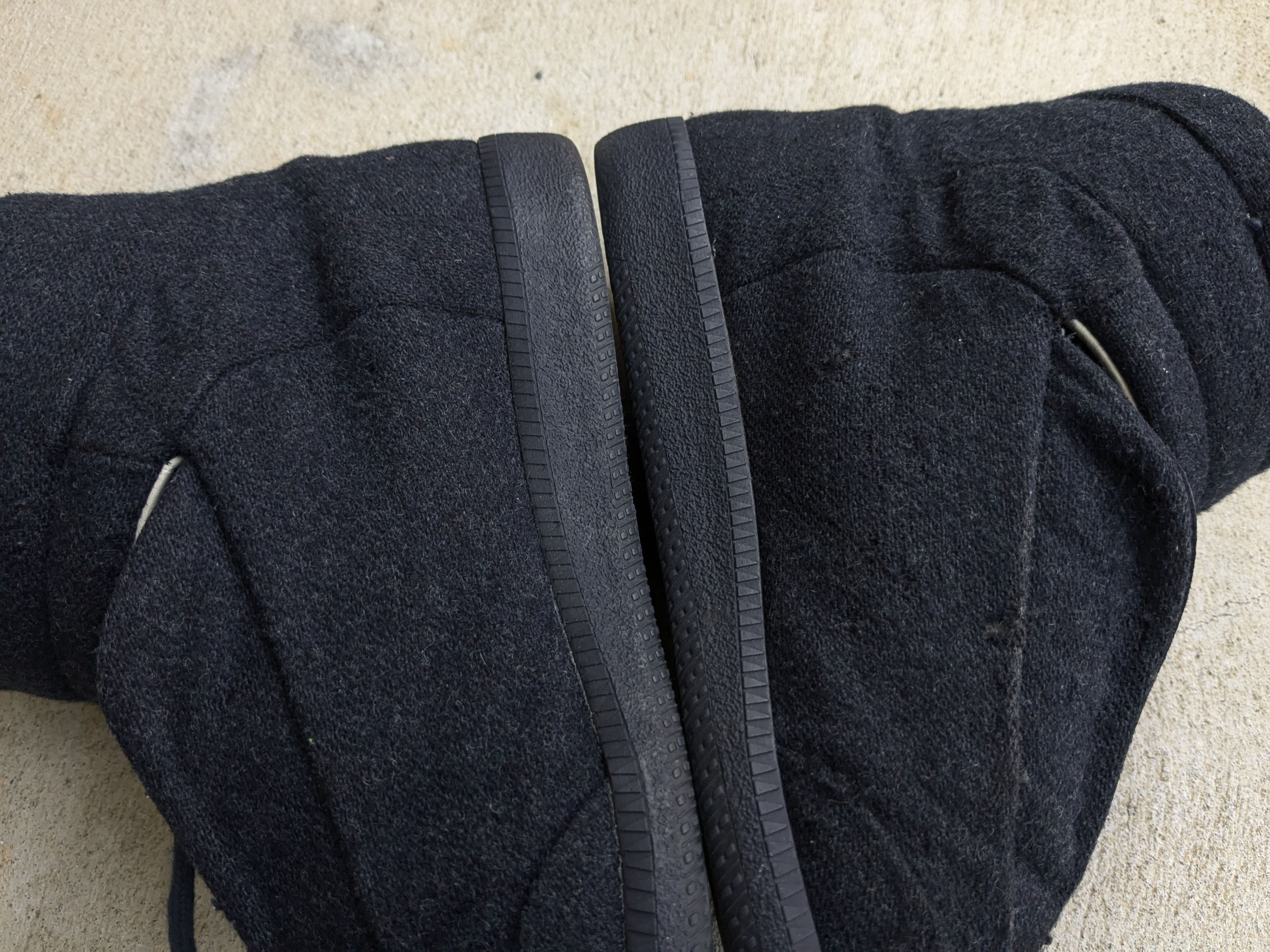 Maison Margiela Maison Margiela Future Navy Blue Wool 9 42 High Tops Size US 9 / EU 42 - 14 Thumbnail