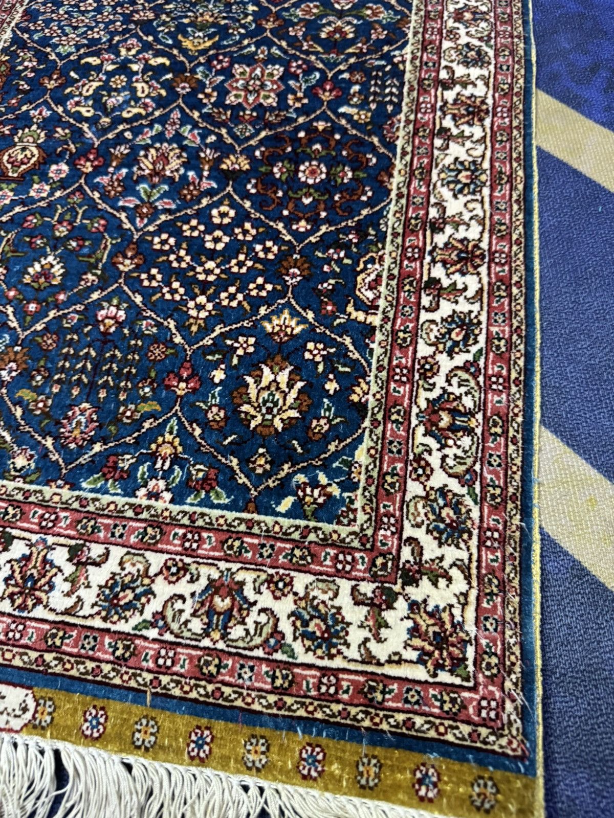 Native HANDMADE KAYSERI SILK RUG 1.5' x 2' TURKIYE CARPET Size ONE SIZE - 4 Thumbnail
