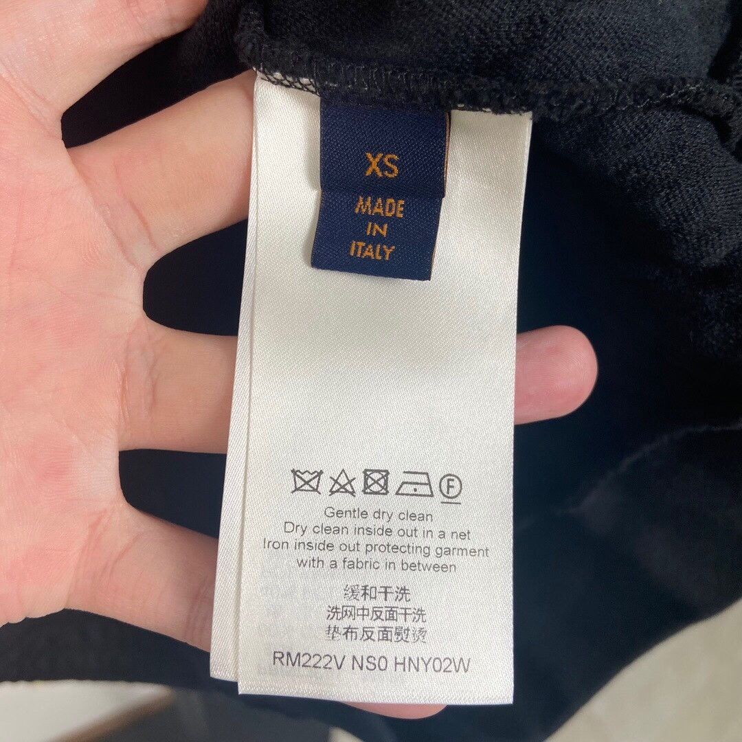 Louis Vuitton Louis Vuitton lv striped paneled embossed sweatshirt with p Size US XS / EU 42 / 0 - 4 Thumbnail