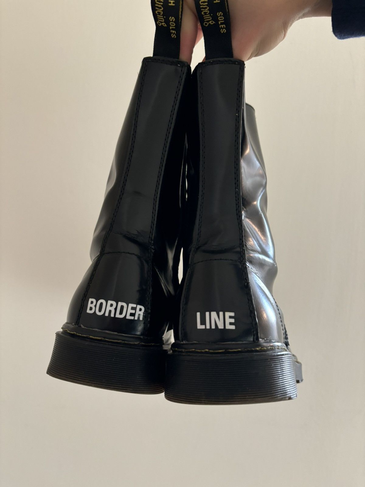Vetements Dr Martens x Vetements boots “borderline” Size US 8.5 / EU 41-42 - 6 Thumbnail