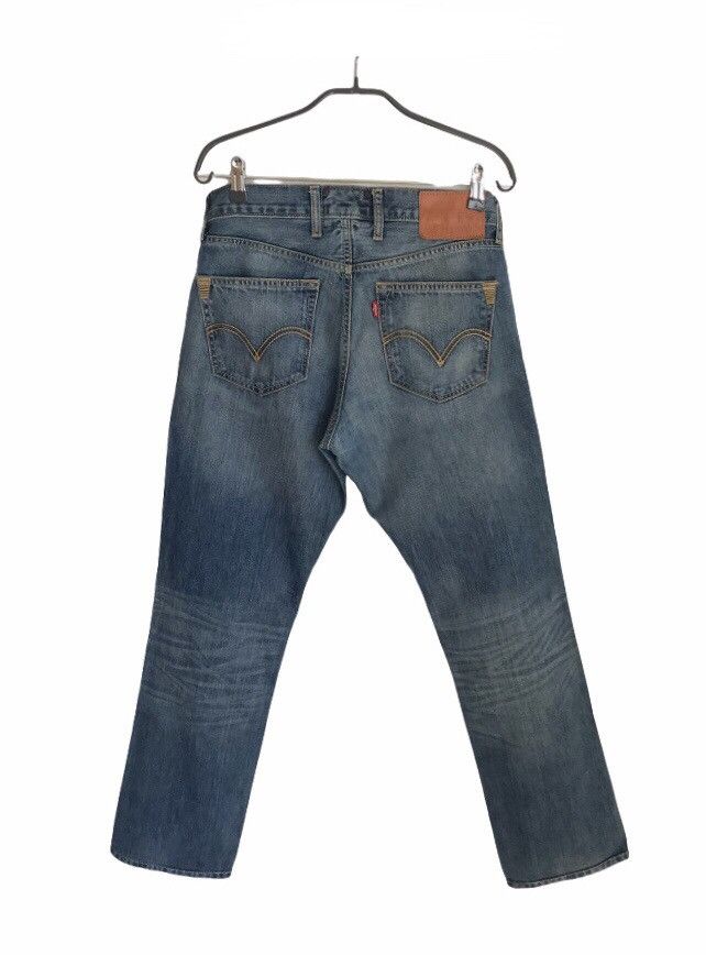 Levi's Levis Jeans Red Tab Wash Blue Denim Men's W32 L34 Size US 32 / EU 48 - 2 Thumbnail