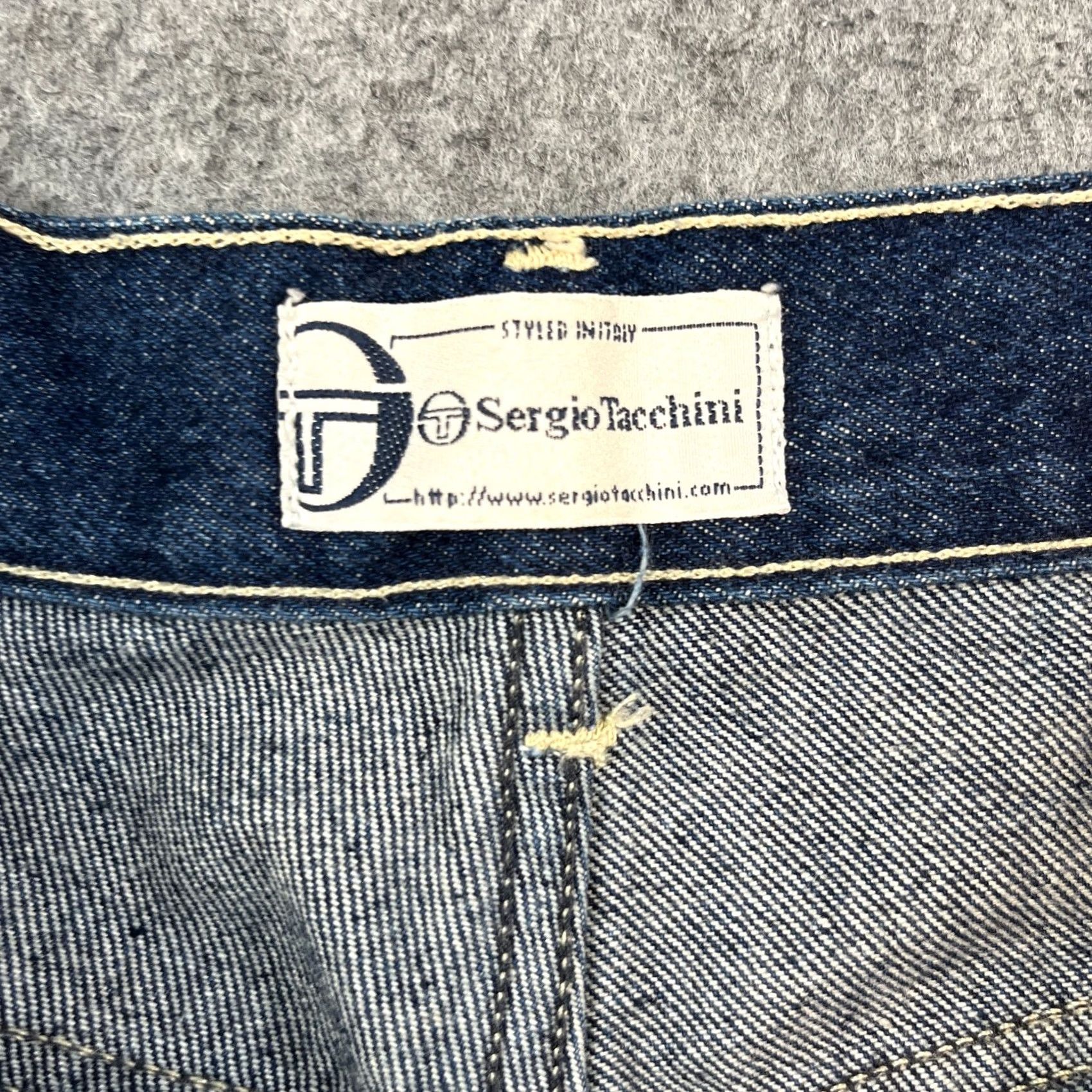 Sergio Tacchini Vintage Sergio Tacchini Jeans Relaxed Straight 32 32 Blue Whiskers Denim 5-Pocket Mens Jeans 90s Italian Style Mens Size US 32 / EU 48 - 7 Thumbnail