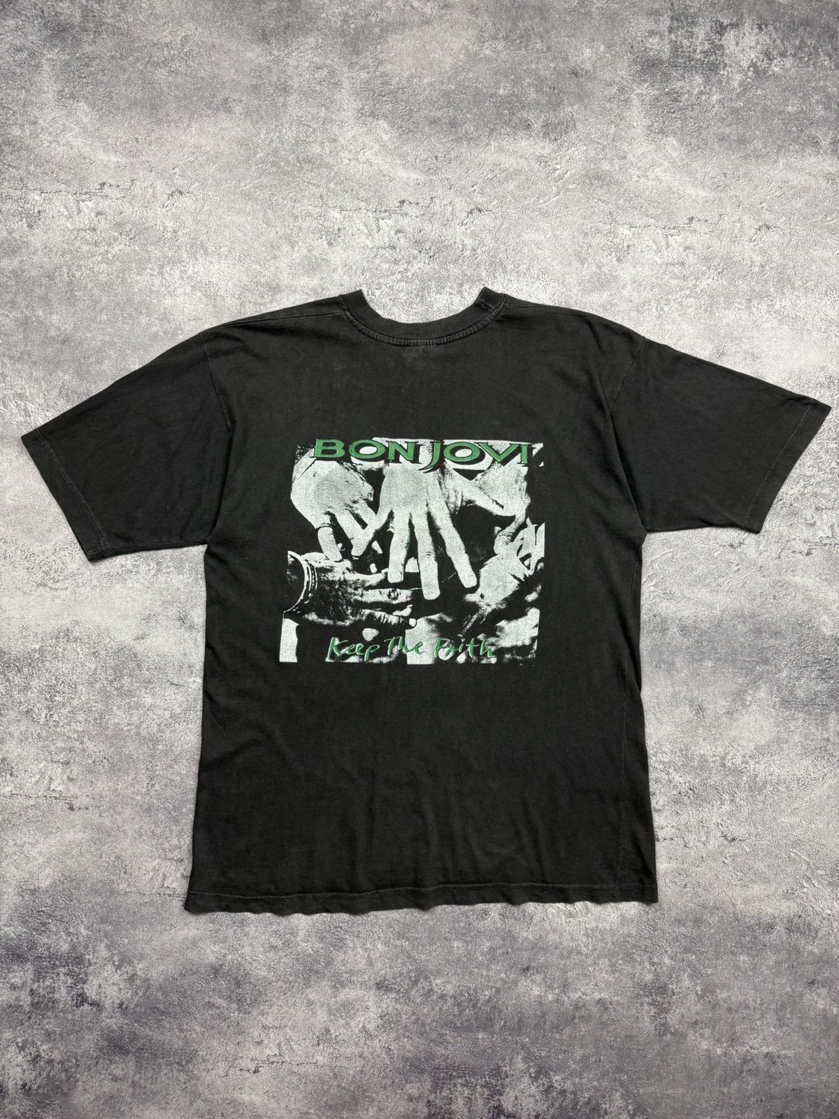 Bon Jovi Vintage 90s Bon Jovi Keep The Faith T-Shirt Faded Band Tee Size US L / EU 52-54 / 3 - 2 Thumbnail