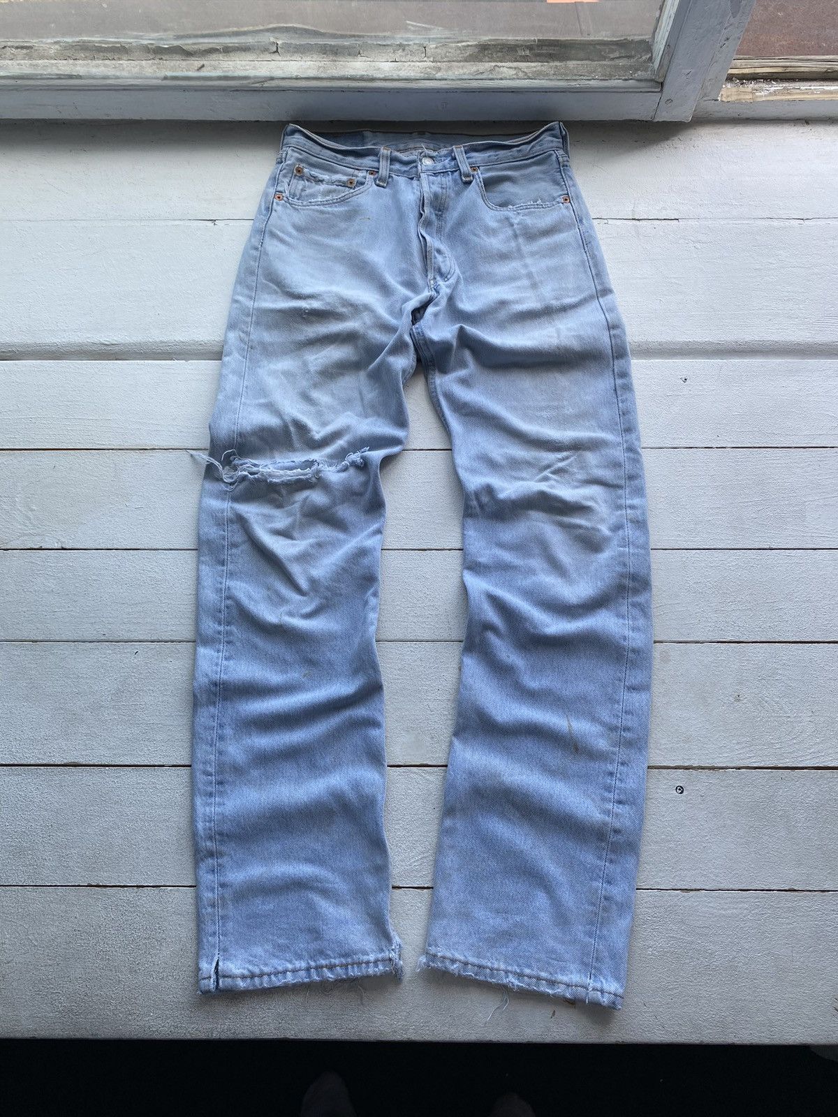 Levi's 🔥VNTG LEVIS 501 LIGHT WASHED DISTRESSED OG BLUE MENS JEANS Size US 30 / EU 46 - 2 Thumbnail