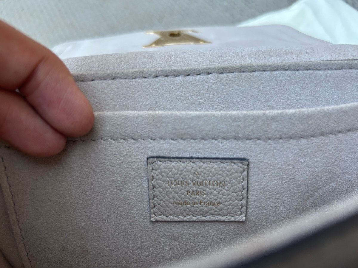 Louis Vuitton Lockme Tender leather handbag Size ONE SIZE - 12 Thumbnail