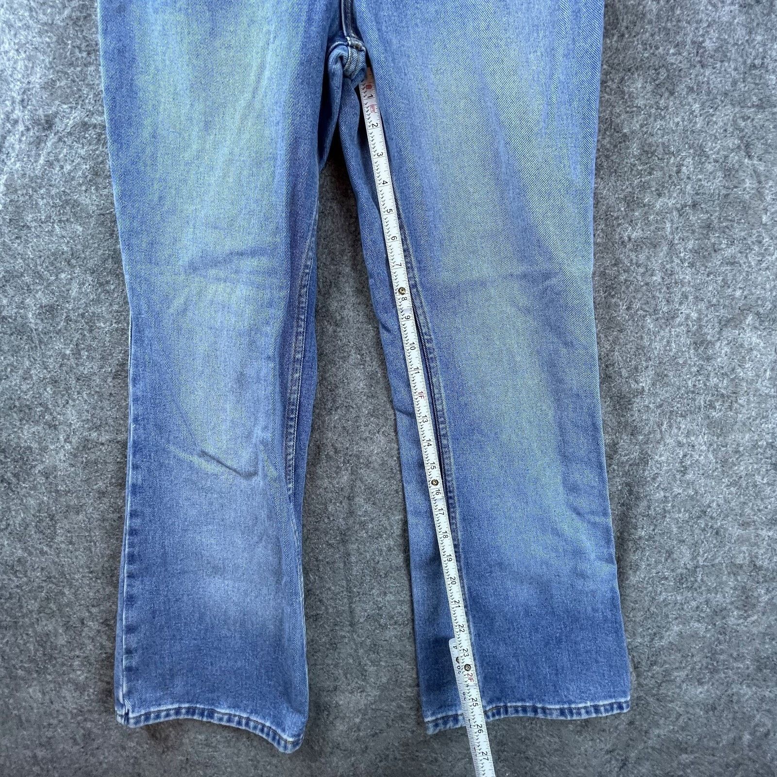 Jordache Vintage Jordache Ankle Jeans Womens 10 Blue Cotton Boot Cut Size 32" / US 10 / IT 46 - 7 Thumbnail