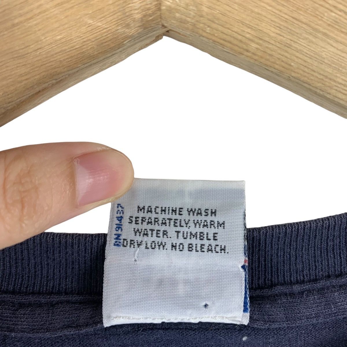 Guess × Vintage Vintage GUESS SPORT printed logo tee shirt Size US L / EU 52-54 / 3 - 10 Thumbnail