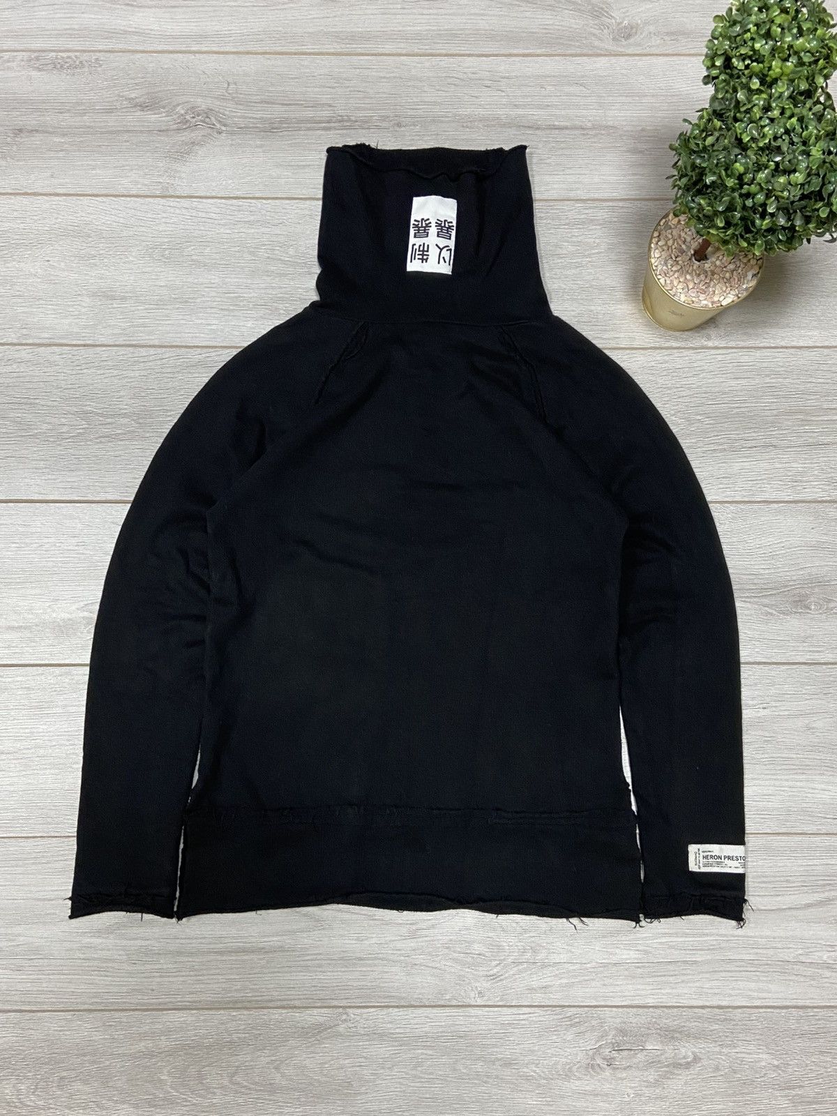 Heron Preston Hieroglyph vintage turtle neck sweate