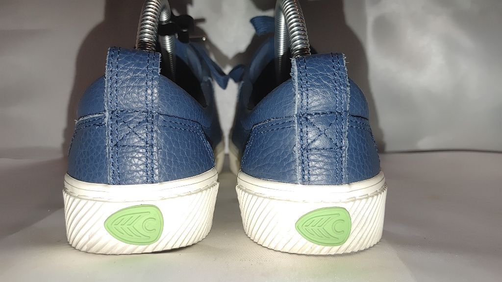 Carven Cariuma OCA Pebbled Leather Sneaker in Marine Blue Size 8 Size US 8 / IT 38 - 6 Thumbnail