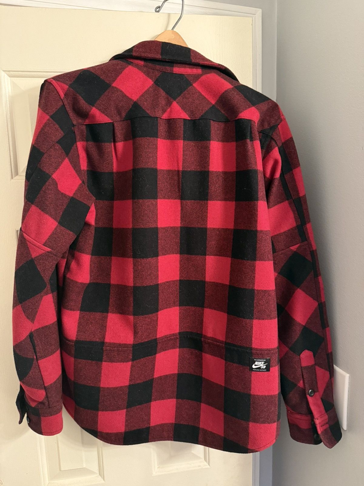Nike Nike red and black wool flannel Size US M / EU 48-50 / 2 - 2 Thumbnail
