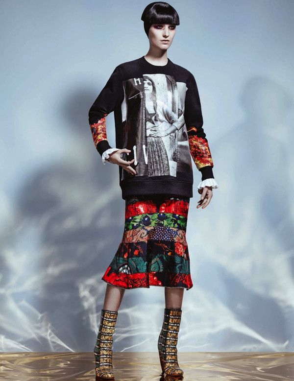 Givenchy 1 of 1 VIP Fully Sequined Gipsy Girl Sweatshirt Size US XS / EU 42 / 0 - 3 Thumbnail