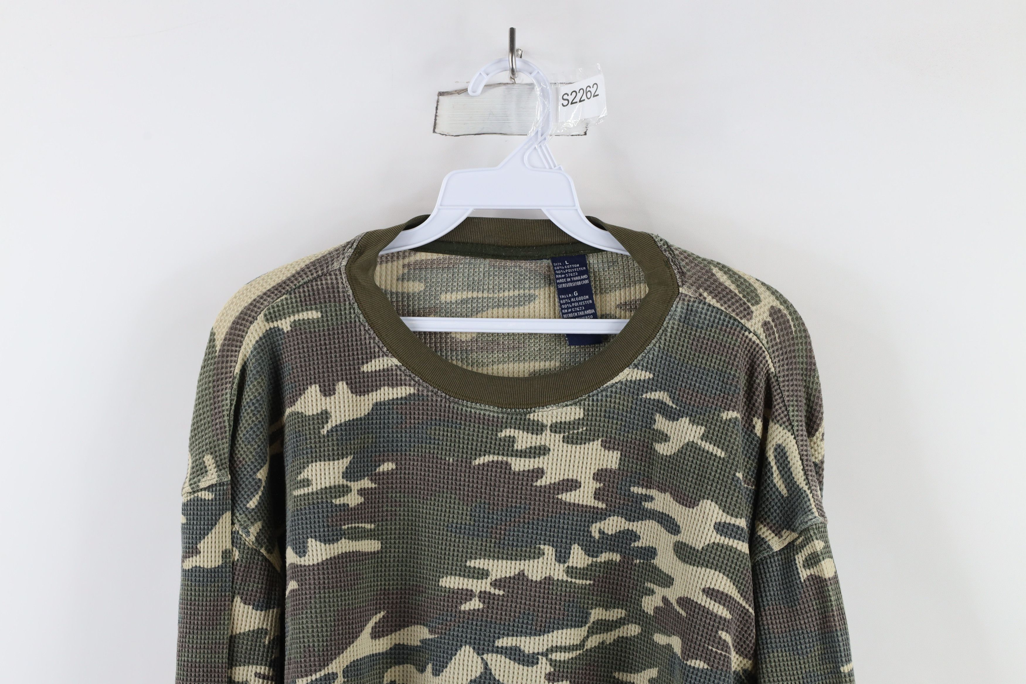 Vintage Vintage 90s Streetwear Camouflage Waffle Knit T-Shirt Size US L / EU 52-54 / 3 - 2 Thumbnail