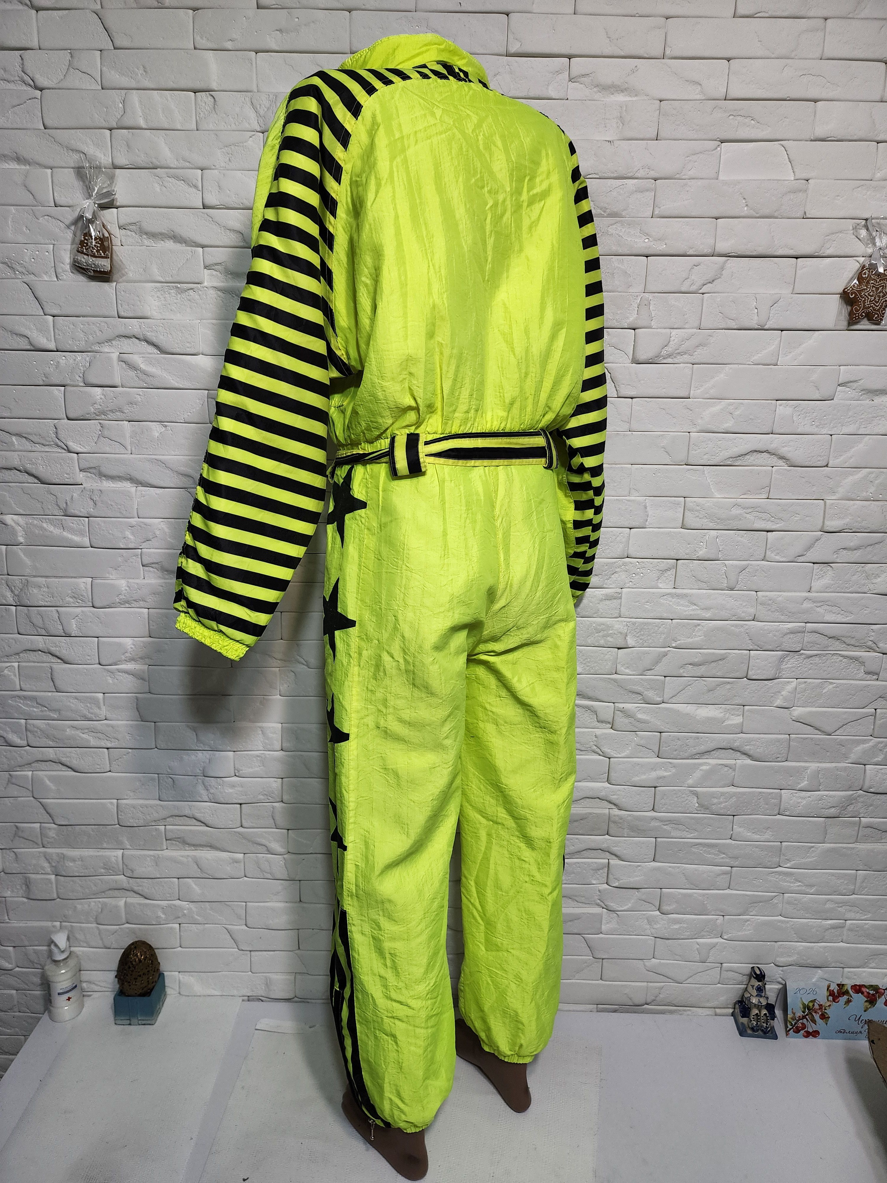 Other Men's Ski Sports Suit: Yellow Warm Activewear. Size US 31 - 6 Thumbnail