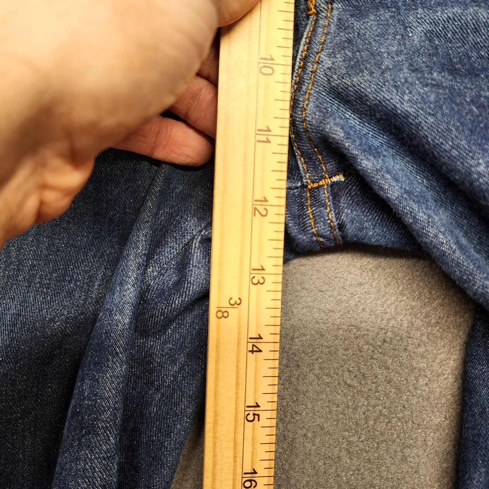 Fruit Of The Loom VINTAGE Fruit of the Loom Jeans 34x29 Blue Denim 80s Tagged Mens 36 Womens 15 Straight Jeans Mens Womens Blue Denim Size 24" / US 00 / IT 34 - 6 Thumbnail