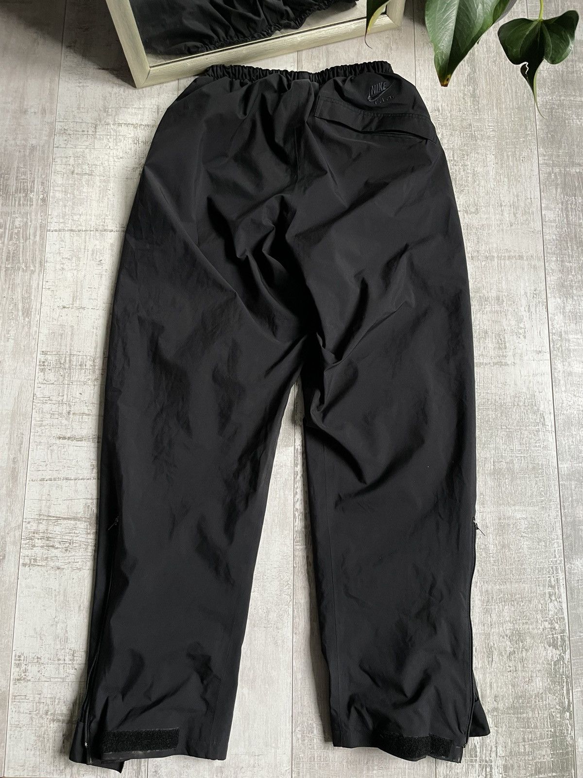 Nike ACG Vintage Nike ACG F.I.T 00’s Nylon Sweatpants Y2K Drill RARE Size US 33 - 5 Thumbnail