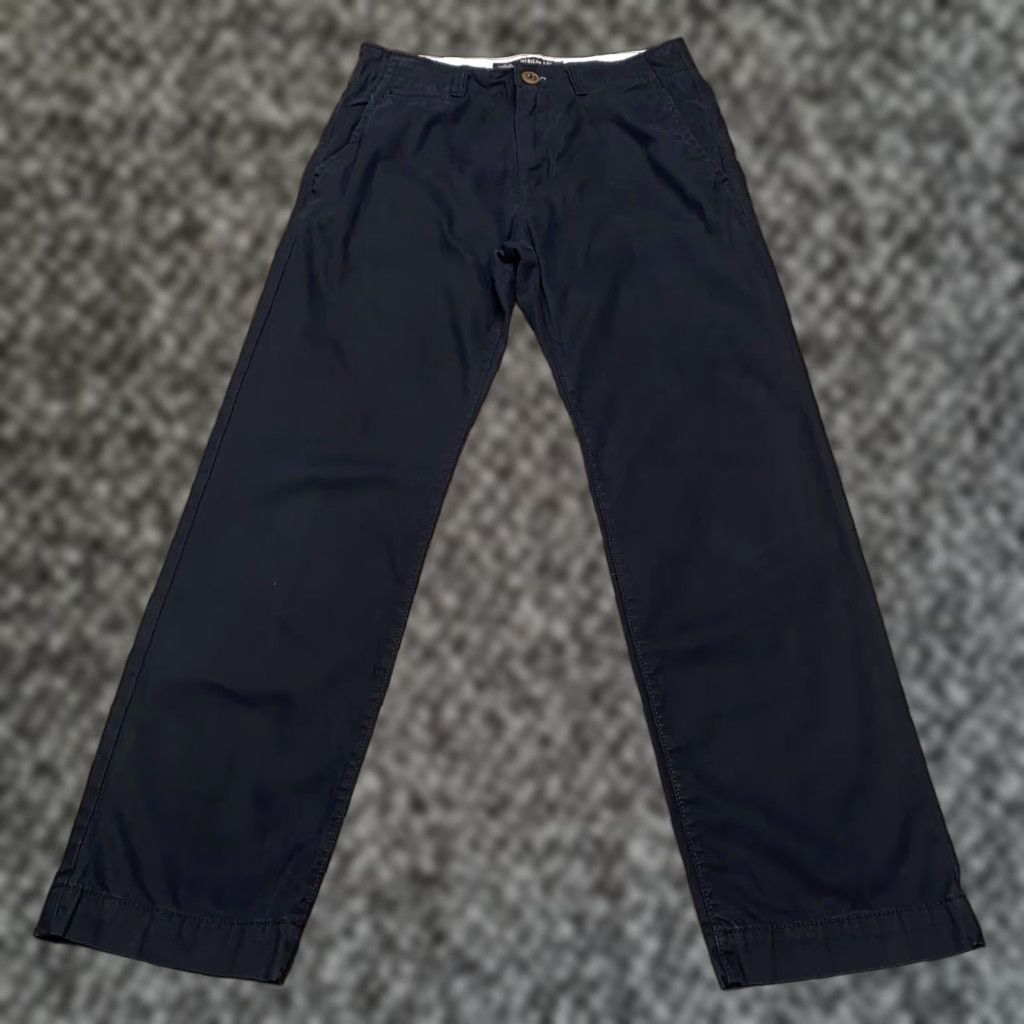 American Eagle Outfitters American Eagle Mens Original Straight Navy 26x28 Flat Front Chino Pants Size US 26 / EU 42 - 1 Thumbnail