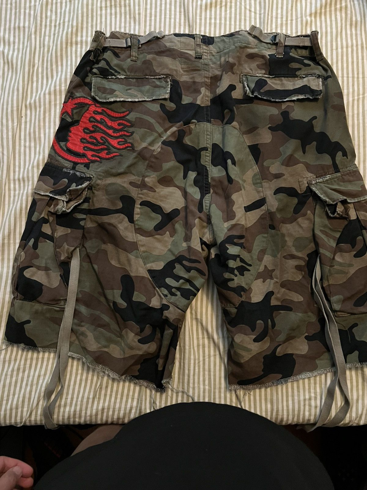 HELLSTAR Green camo shorts Size US 34 / EU 50 - 2 Thumbnail