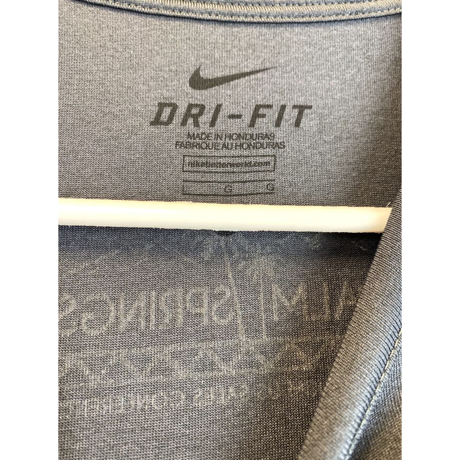 Nike Nike Shirt Mens Large Gray Short Sleeve Active Logo Gym 94-32 Sports Logo Men T-Shirt Size US L / EU 52-54 / 3 - 6 Thumbnail