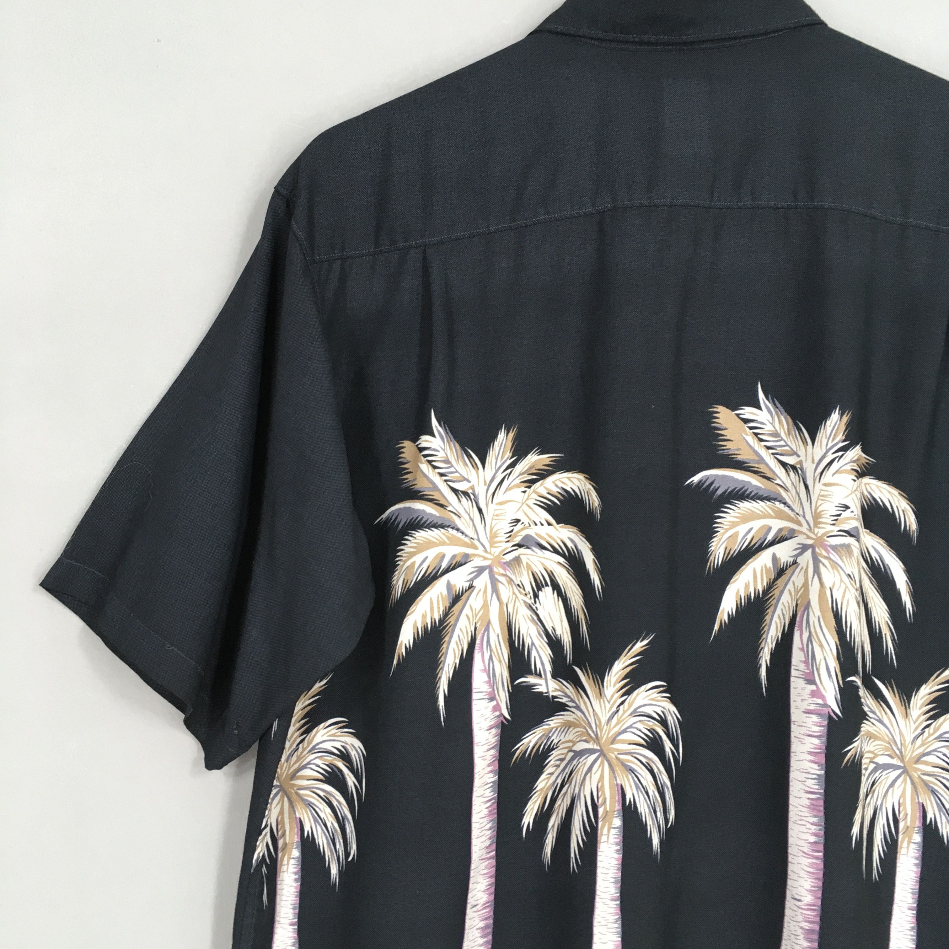 Life's a Beach Hawaiian Coconut Tree Beach View Shirt Poleyster Large Size US L / EU 52-54 / 3 - 8 Thumbnail