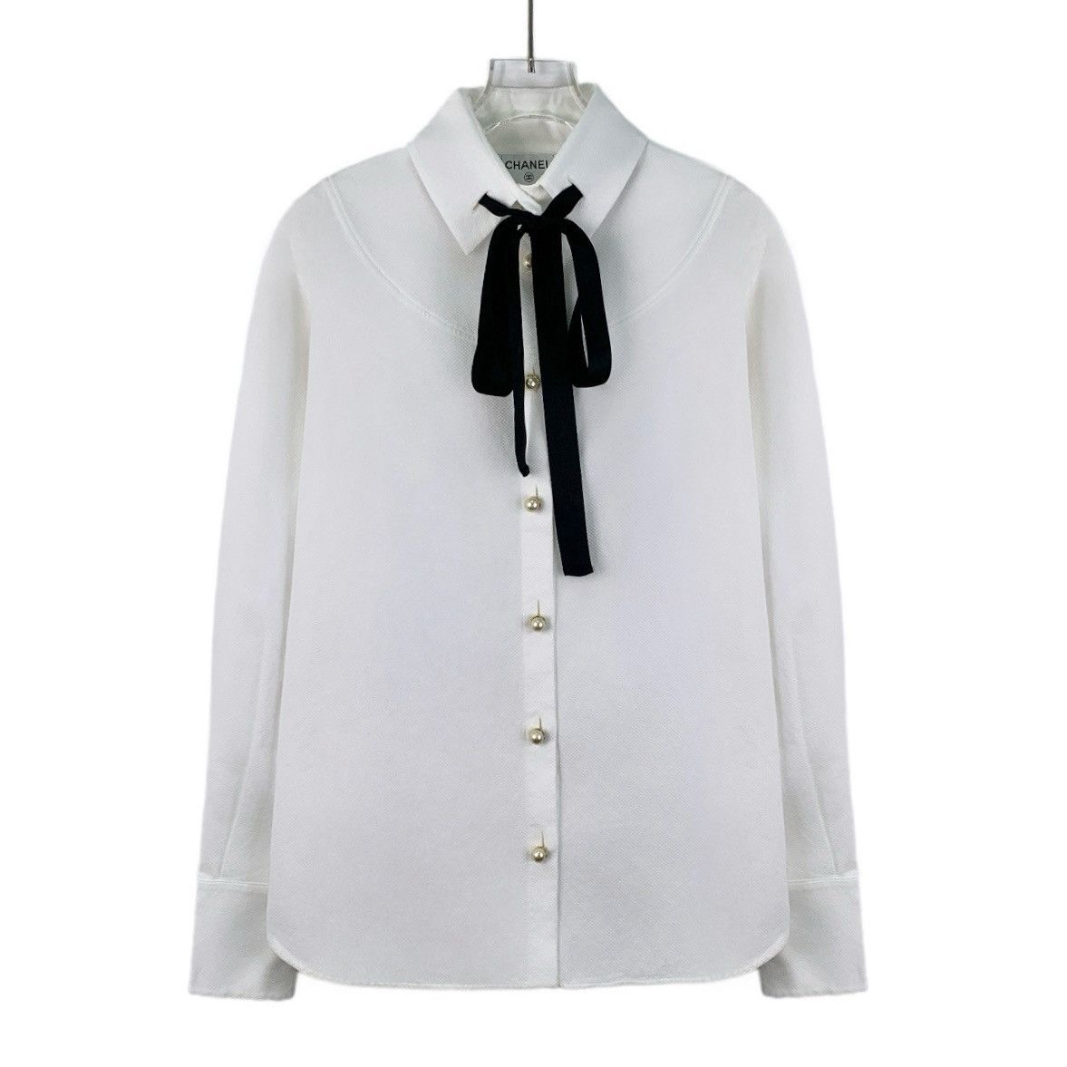 Chanel Chanel White Cotton Bow Tie Waist Long Sleeve Shirt K26WX Size XS / US 0-2 / IT 36-38 - 1 Thumbnail