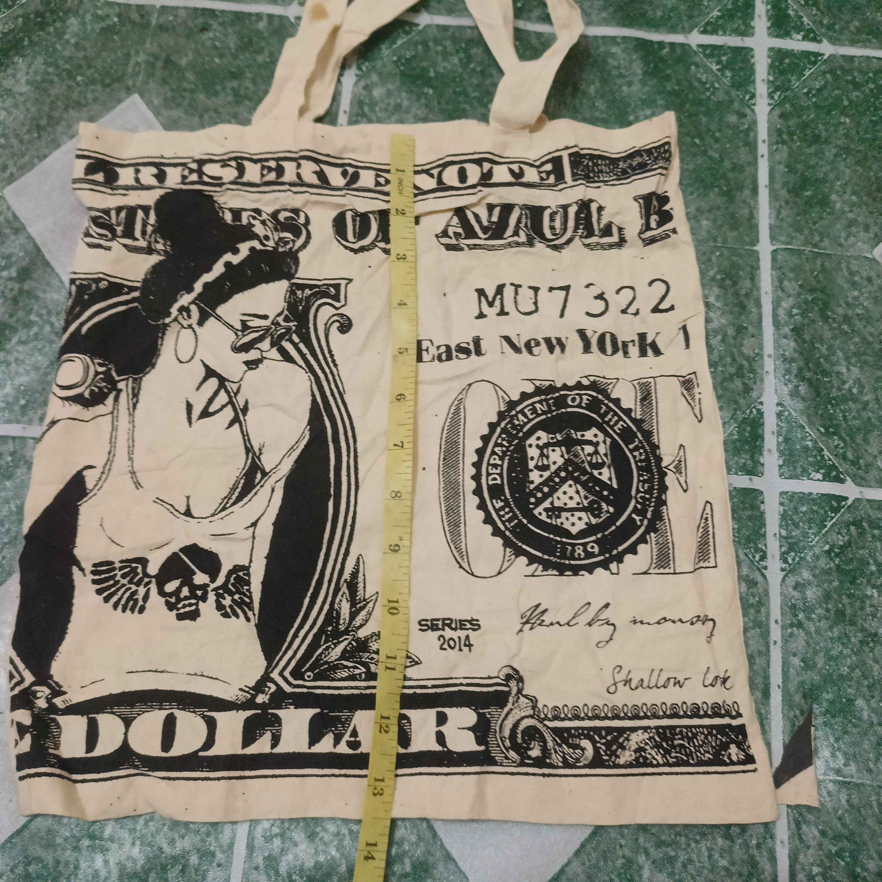 Japanese Brand Azul by moussy tote bag money dollar design shallow look Size ONE SIZE - 8 Thumbnail