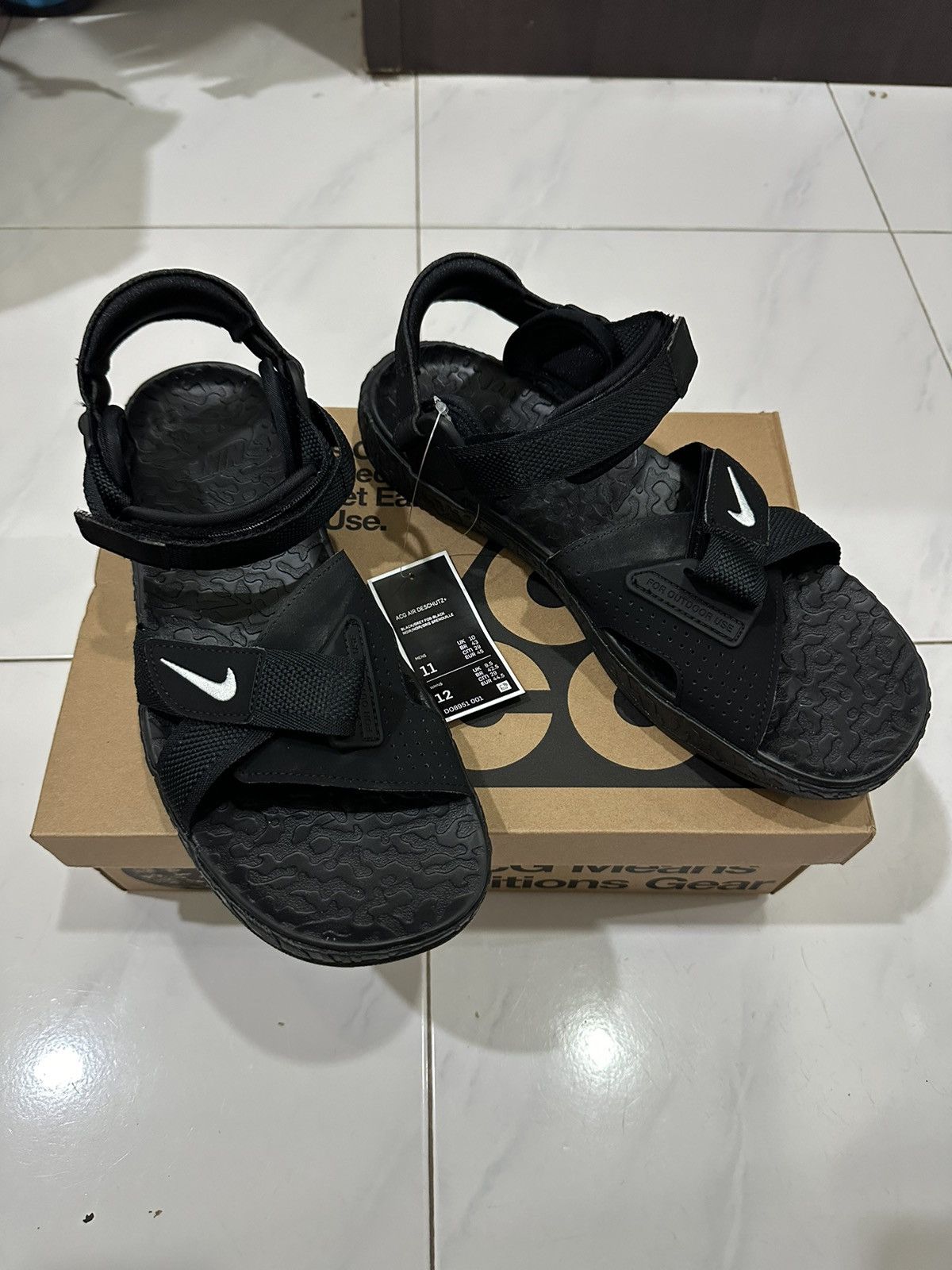 Nike ACG AIR Deschutz Black DS Size US 11 / EU 44 - 7 Thumbnail