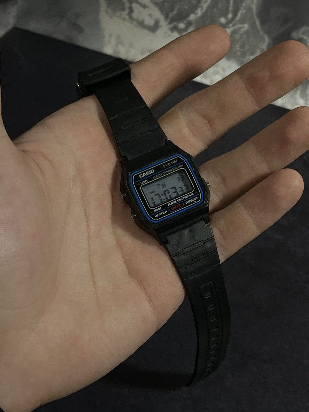 Casio Classic Casio F-91W Digital Watch Japanese Quartz Size ONE SIZE - 12 Thumbnail